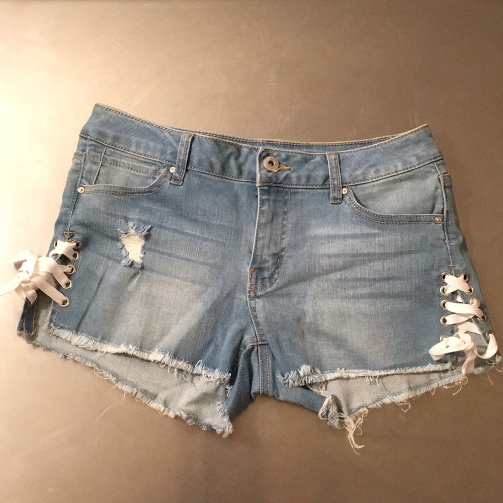 Side Tie Jean Shorts